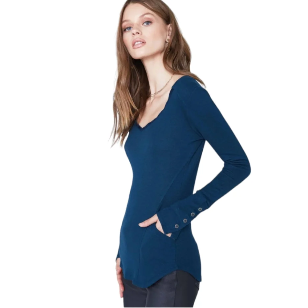 🛍️👗 2 for $25 LAILA JAYDE V-Neck Long Sleeve w/ Button Cuffs teal - Picture 2 of 6